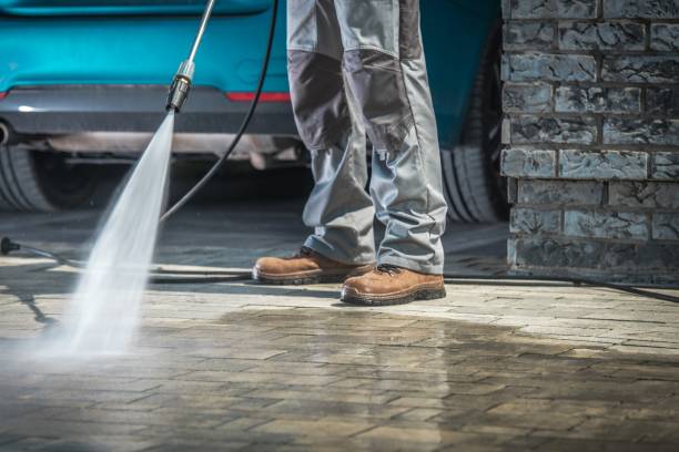 Best Sidewalk and Walkway Cleaning  in Simsbury Center, CT